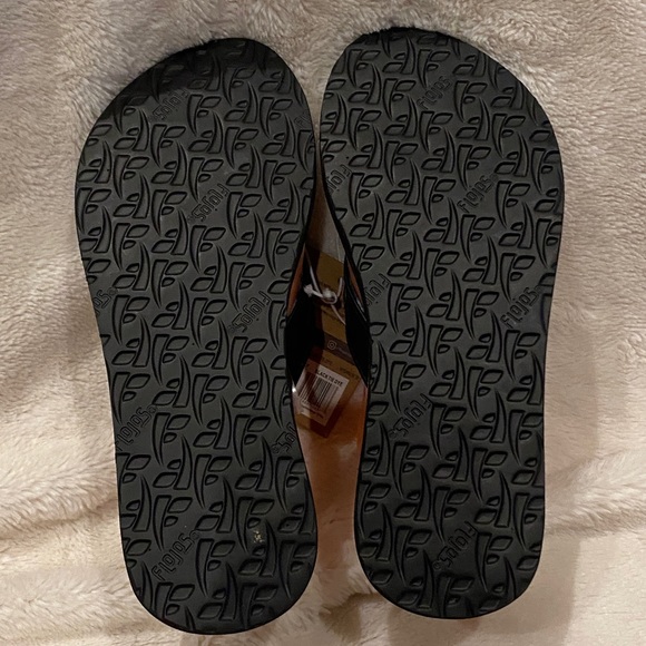 Women's FloJos Very Comfortable Flip-Flops FlipFlops Thong Sandals Black 7 NWT - Picture 9 of 11